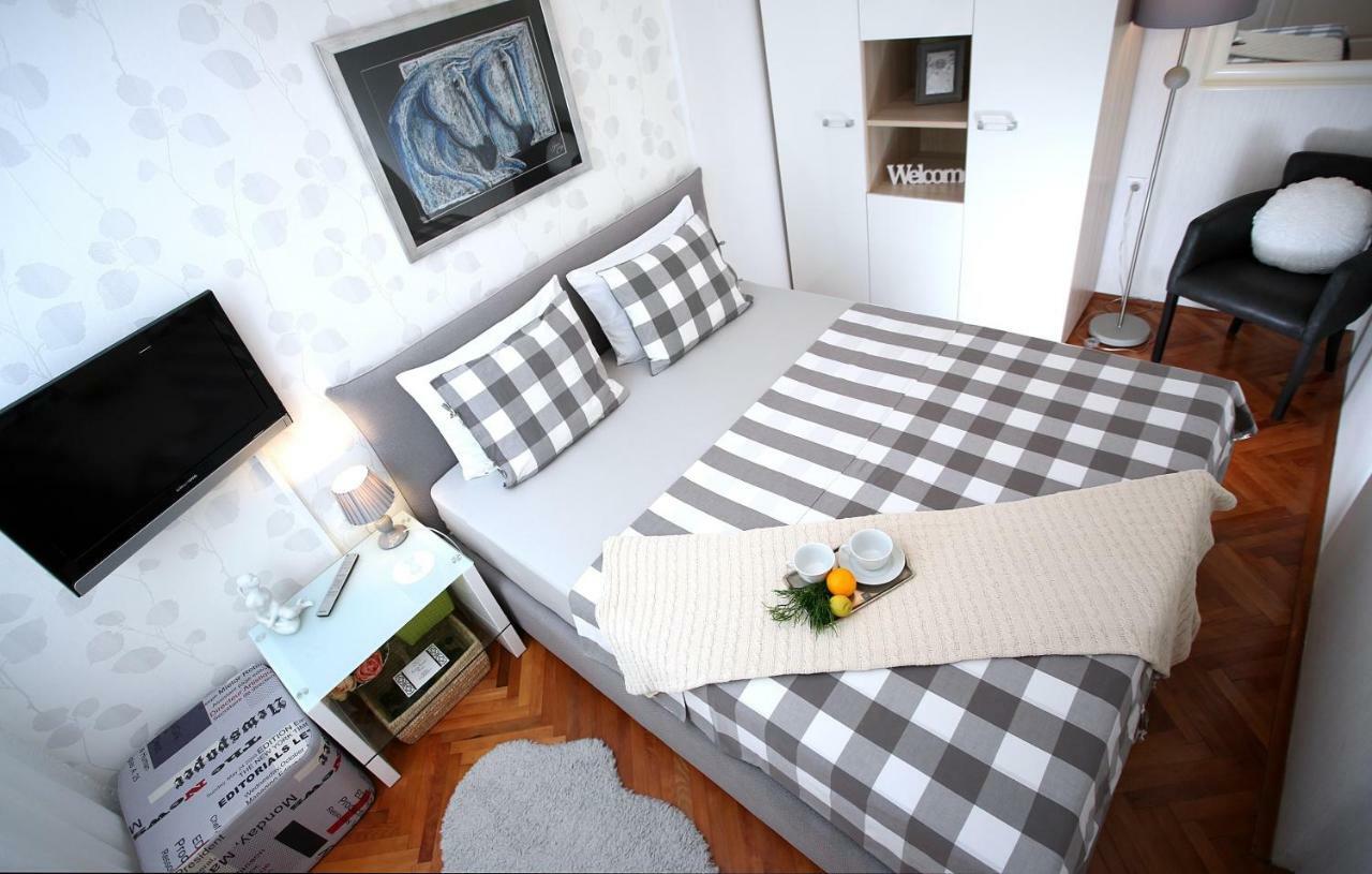 Charming Seaside Apartment Primošten Dış mekan fotoğraf